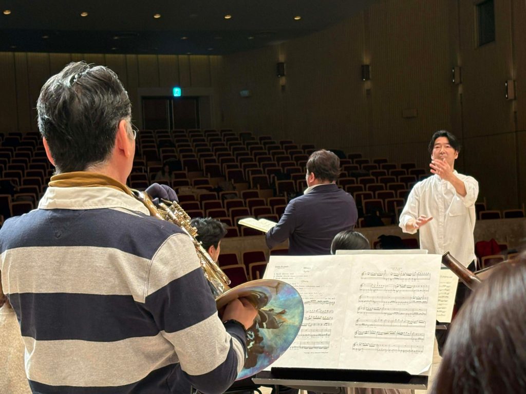 c3dcab3f27bf86b5c0d080b1b165ca70-1